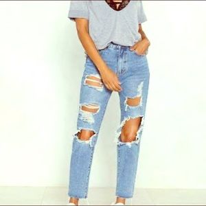 Forever 21 Jeans - Ripped boyfriend jeans Forever 21 Jeans - Ripped boyfriend jeans